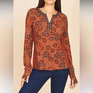 DR2 Waffle Knit Long Sleeve Top - size Med